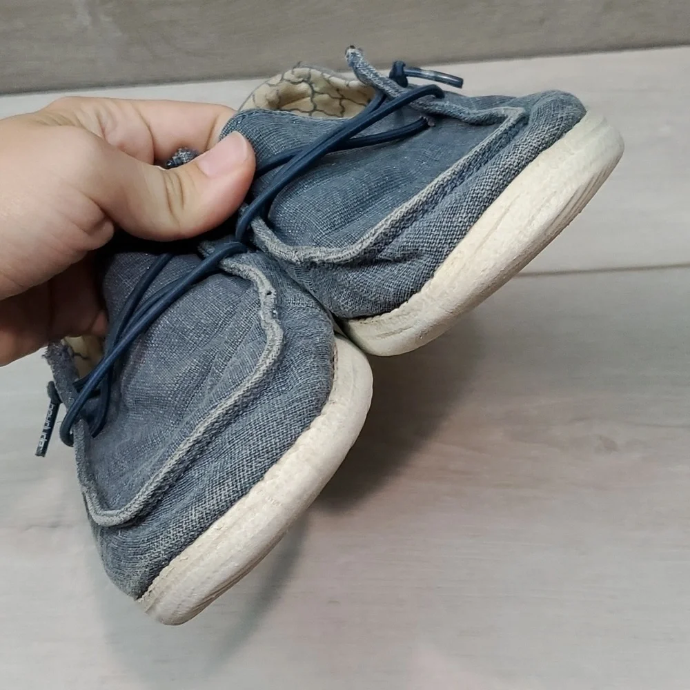 Hey Dude Kids Wendy Youth Sparkling Denim Loafer Slip on shoes sz Y2-L3